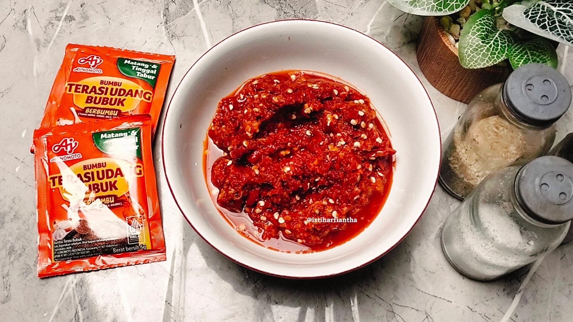 Sambal Pirik ala Terasi Udang AJI-NO-MOTO®