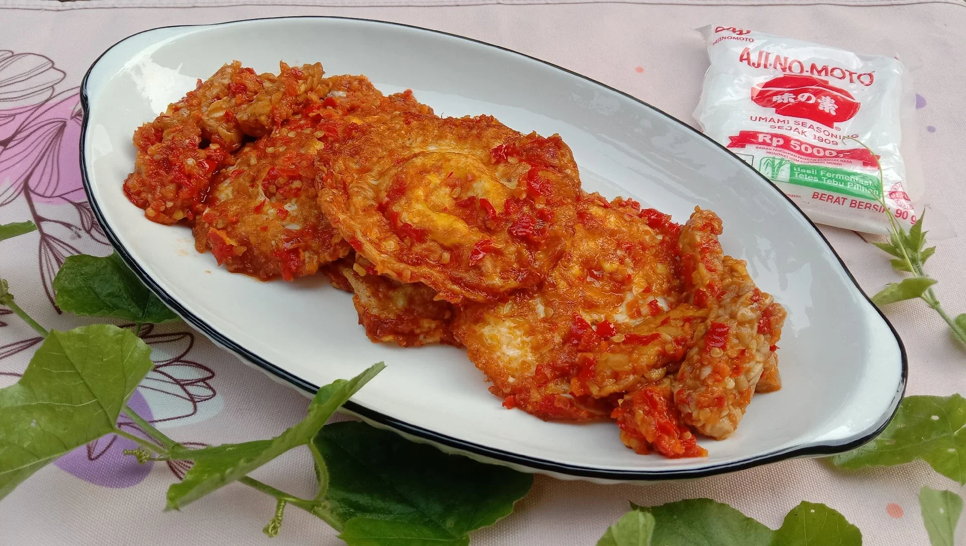 Sambal Telur Mata Sapi ala AJI-NO-MOTO®