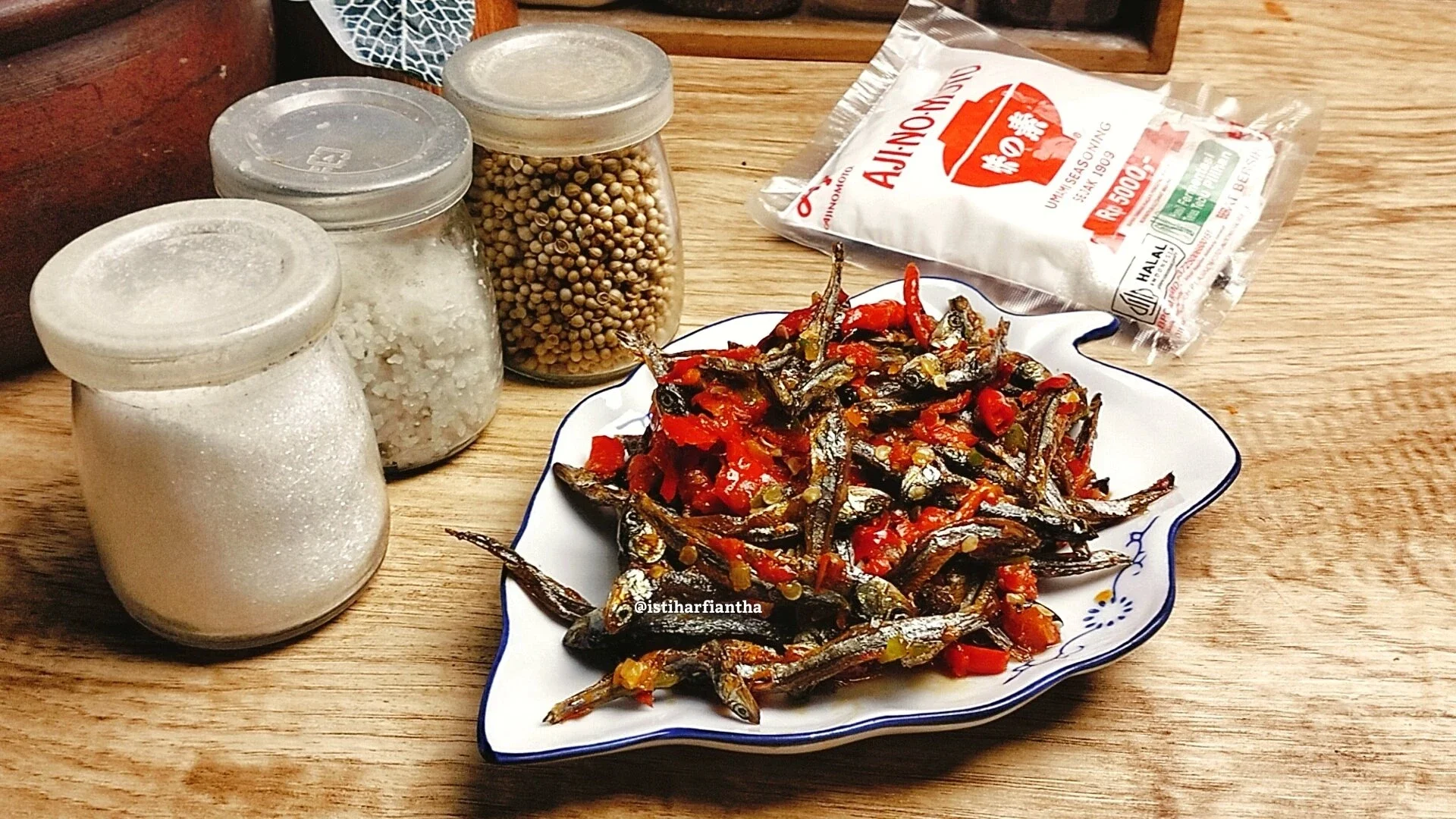 Sambalado Teri Bada Hitam ala AJI-NO-MOTO®