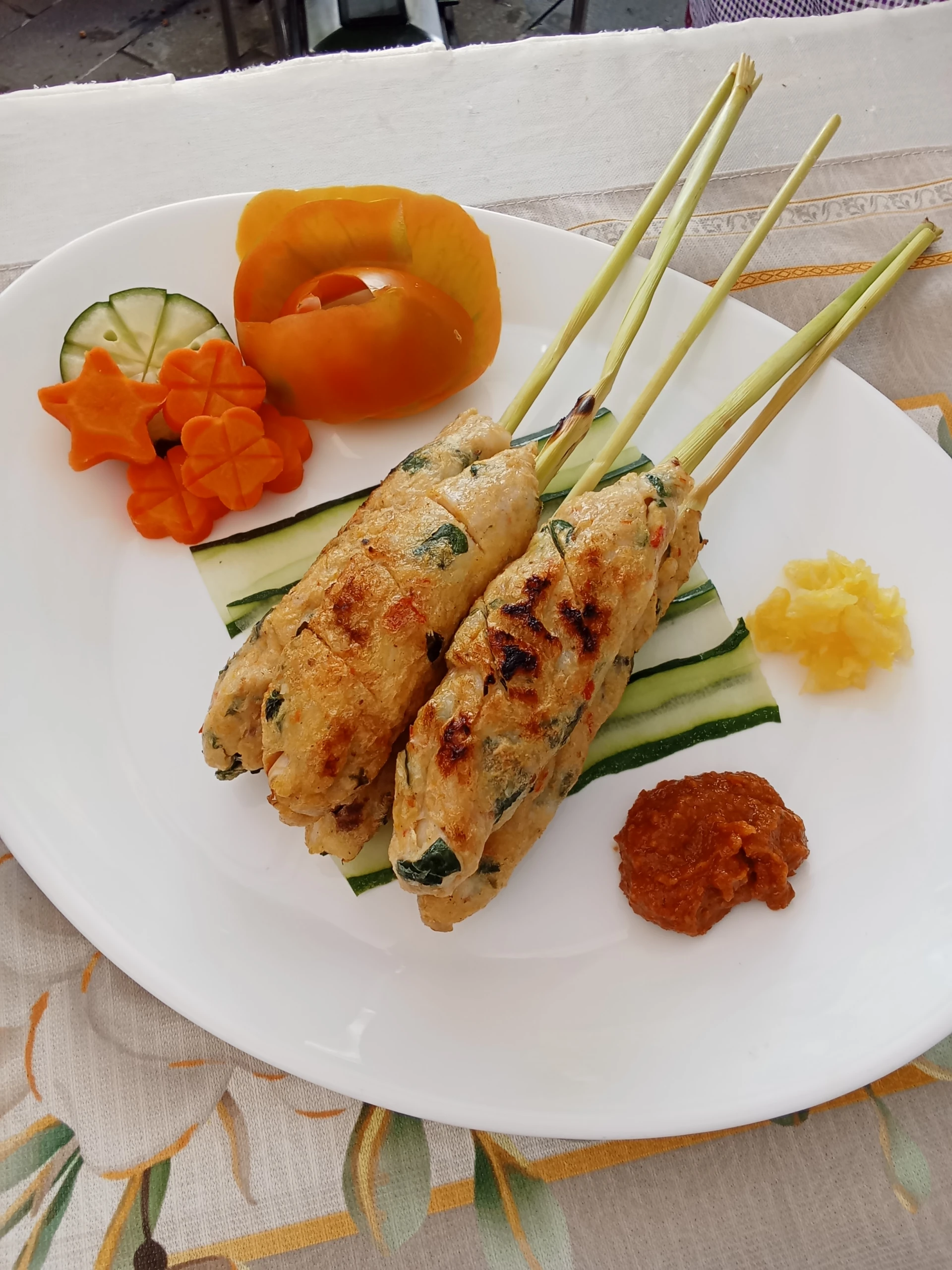 Sate Lilit Ikan Daun Kelor