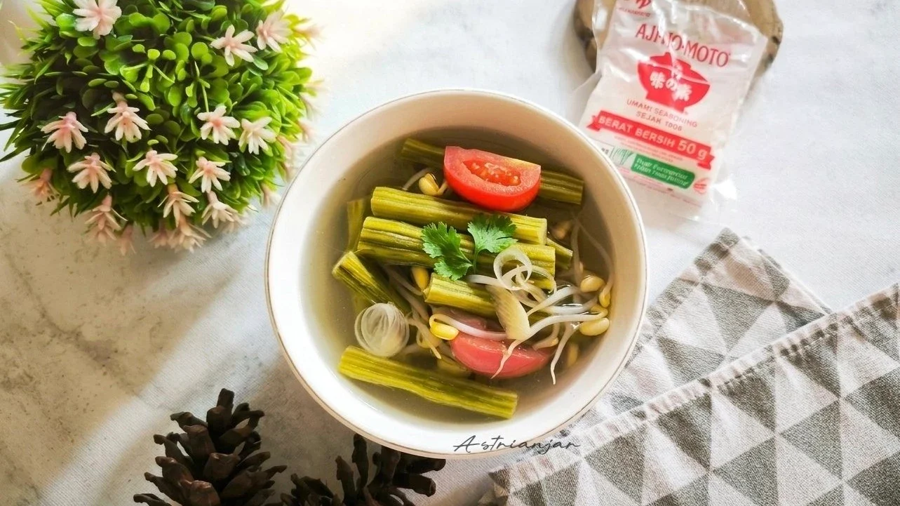 Sayur Asem Buah Kelor