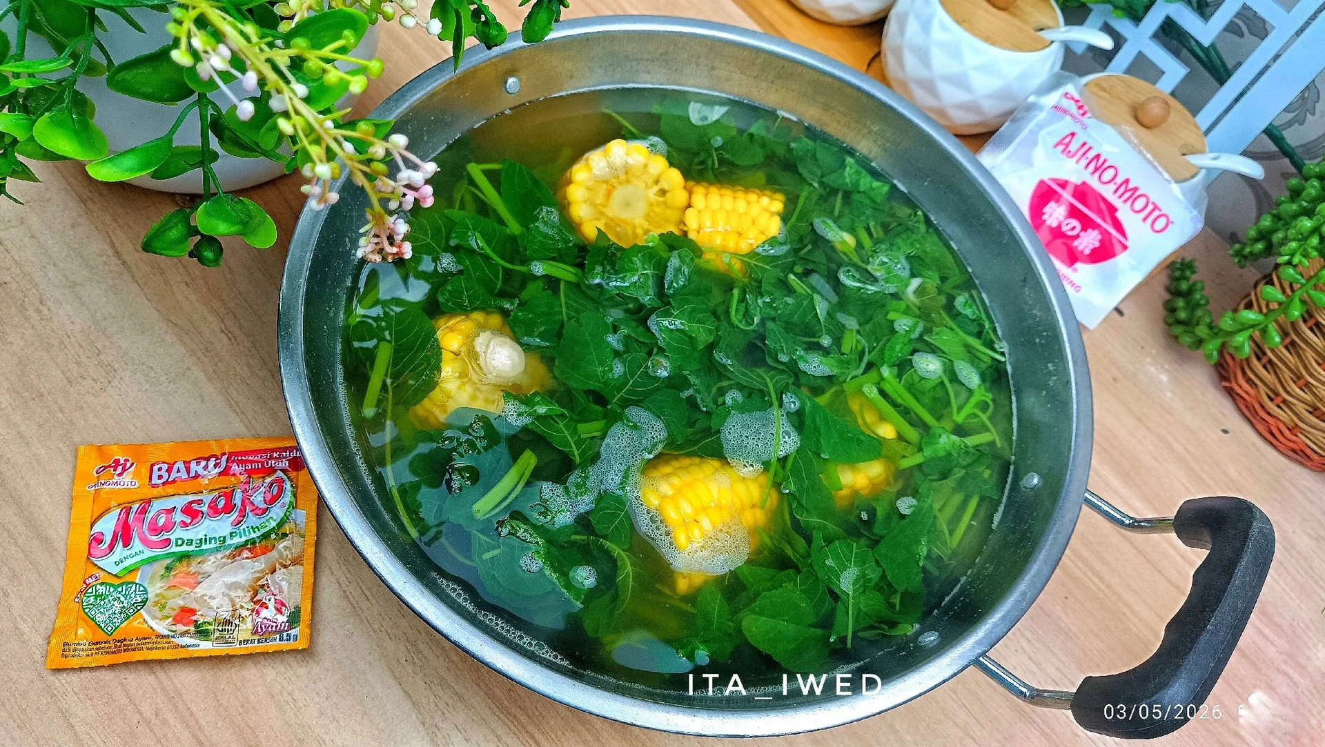 Sayur Bayam Jagung Manis