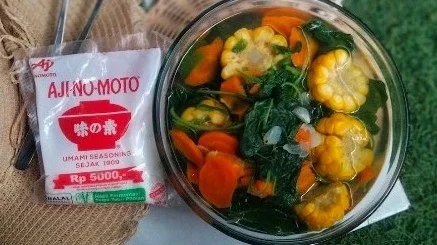 SAYUR BAYAM SEGAR ala AJINOMOTO®