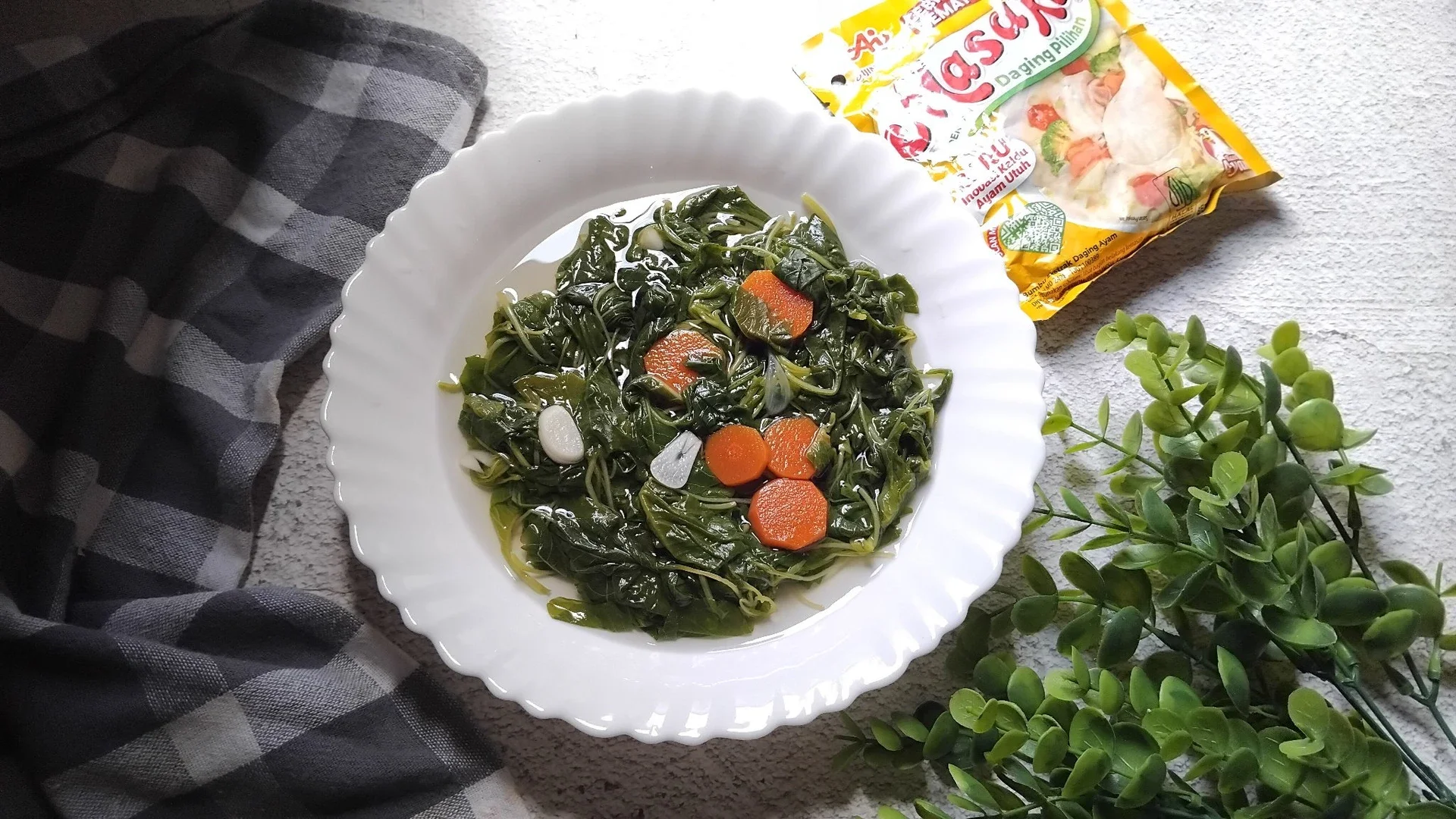 Sayur Bening Bayam