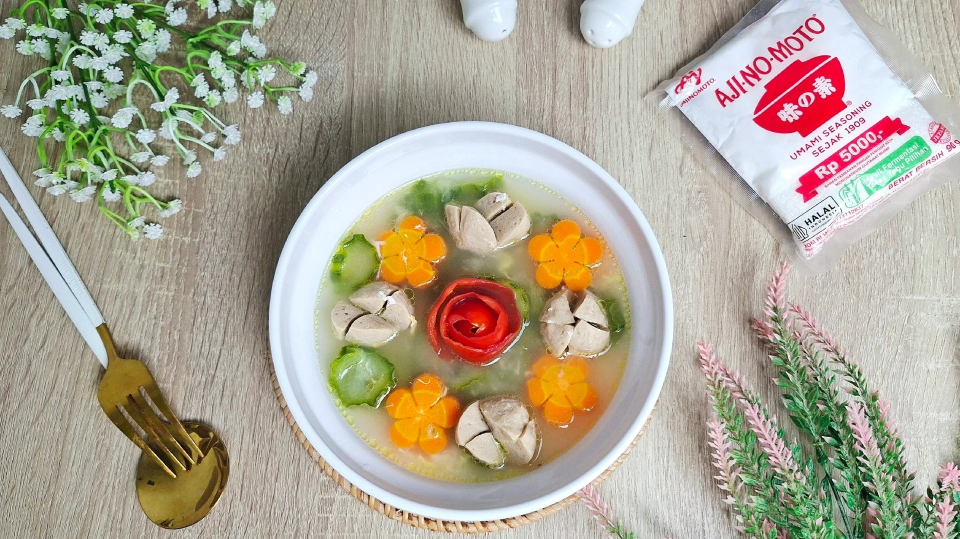 Sayur Oyong Bakso Telur ala Ajinomoto