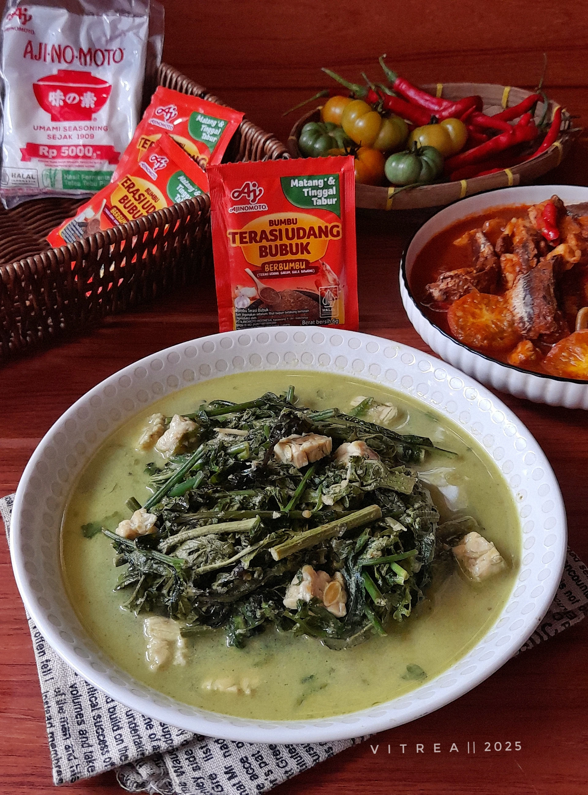 Sayur Pakis Masak Santan Terasi