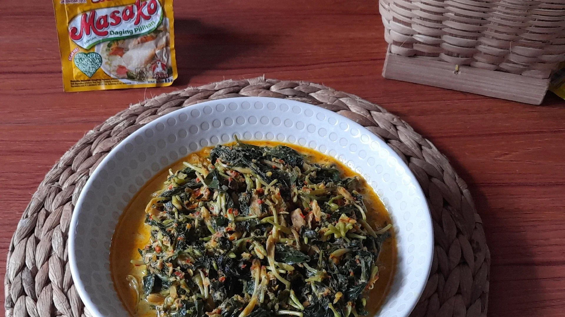 Sayur Pucuk Ubi Bunga Pepaya Masak Woku
