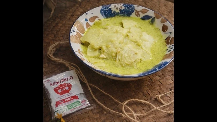 Sayur Rebung Bumbu Kuning