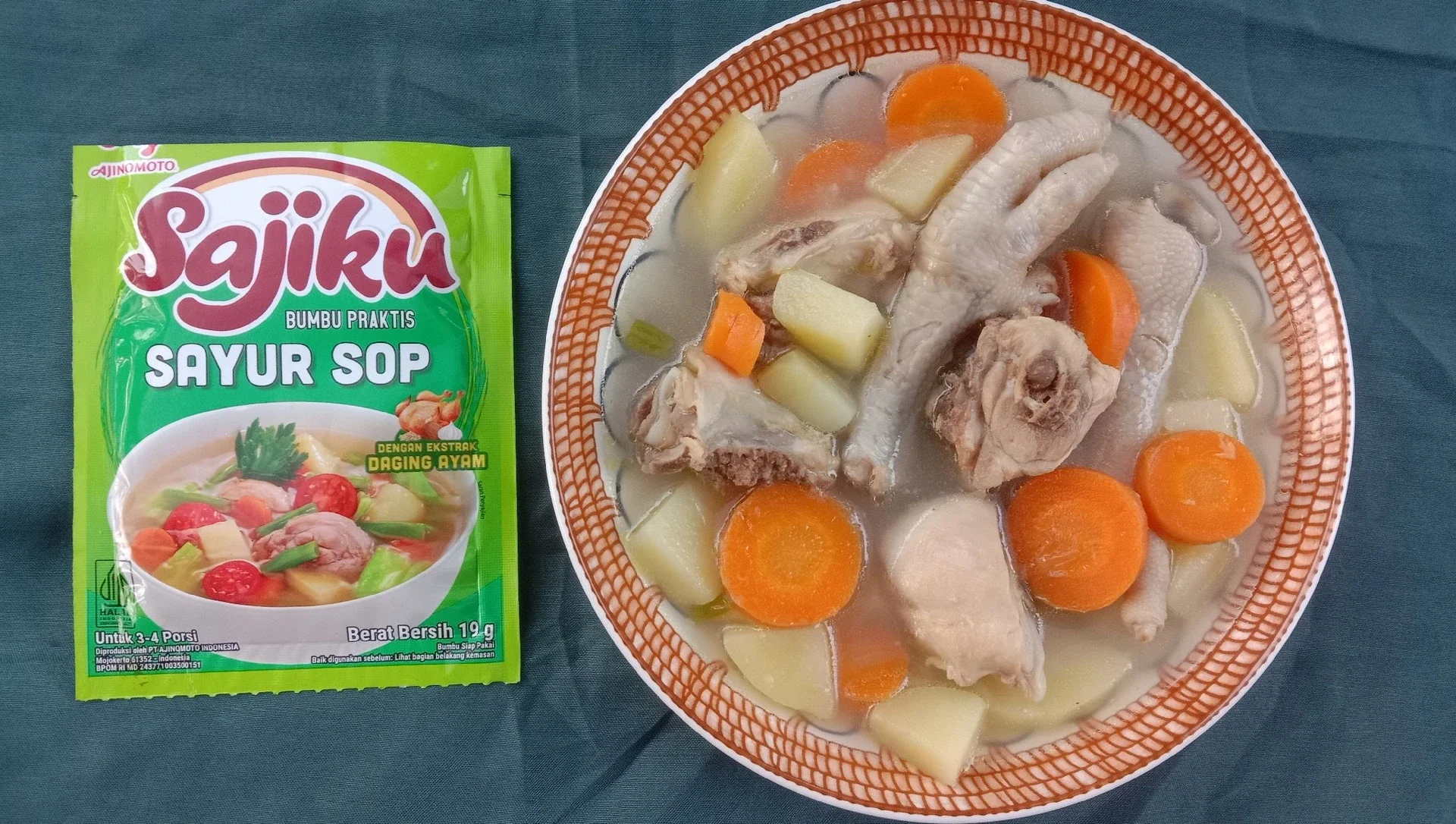 SAYUR SOP AYAM SAJIKU