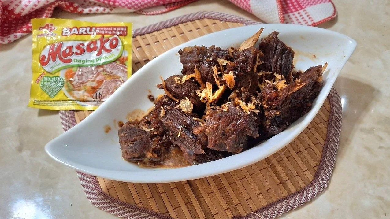 Semur Daging Bawang Putih