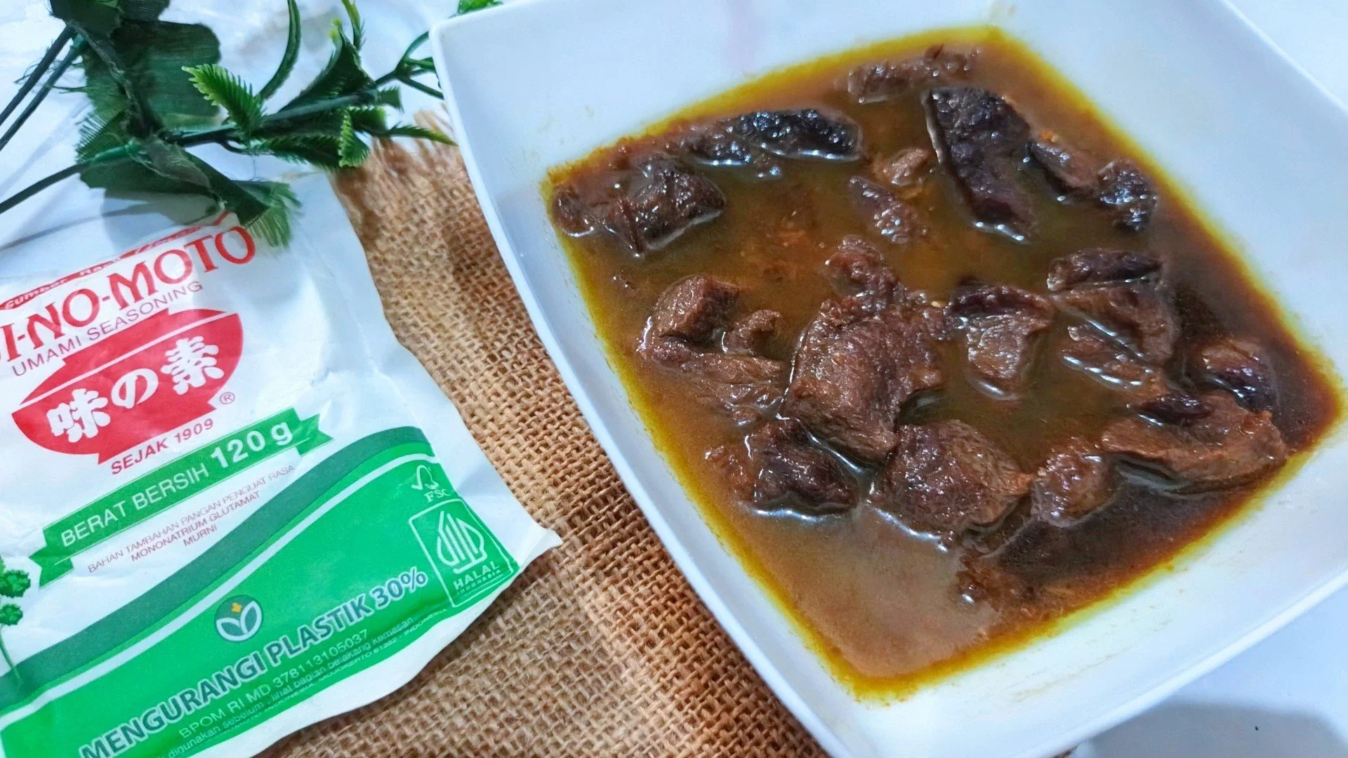 Semur daging sapi