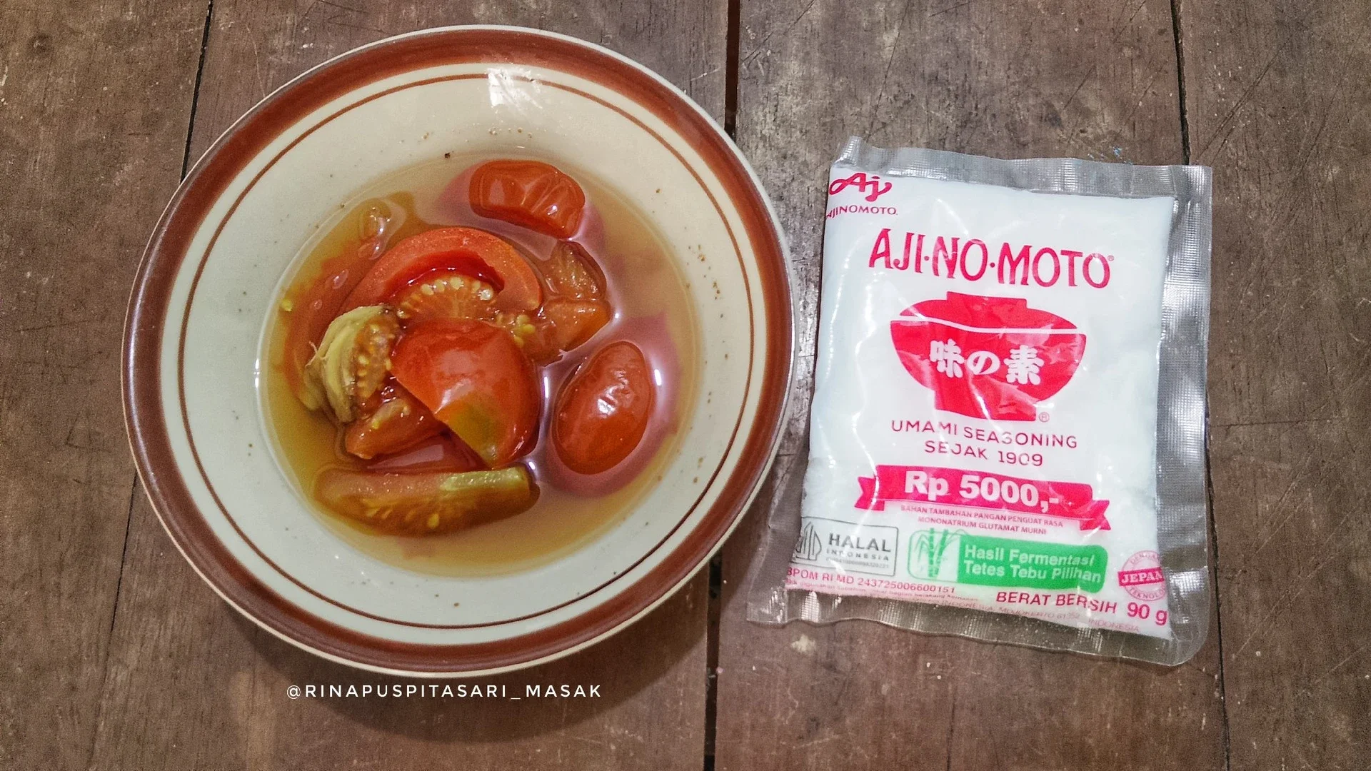 Setup Tomat ala AJI-NO-MOTO®