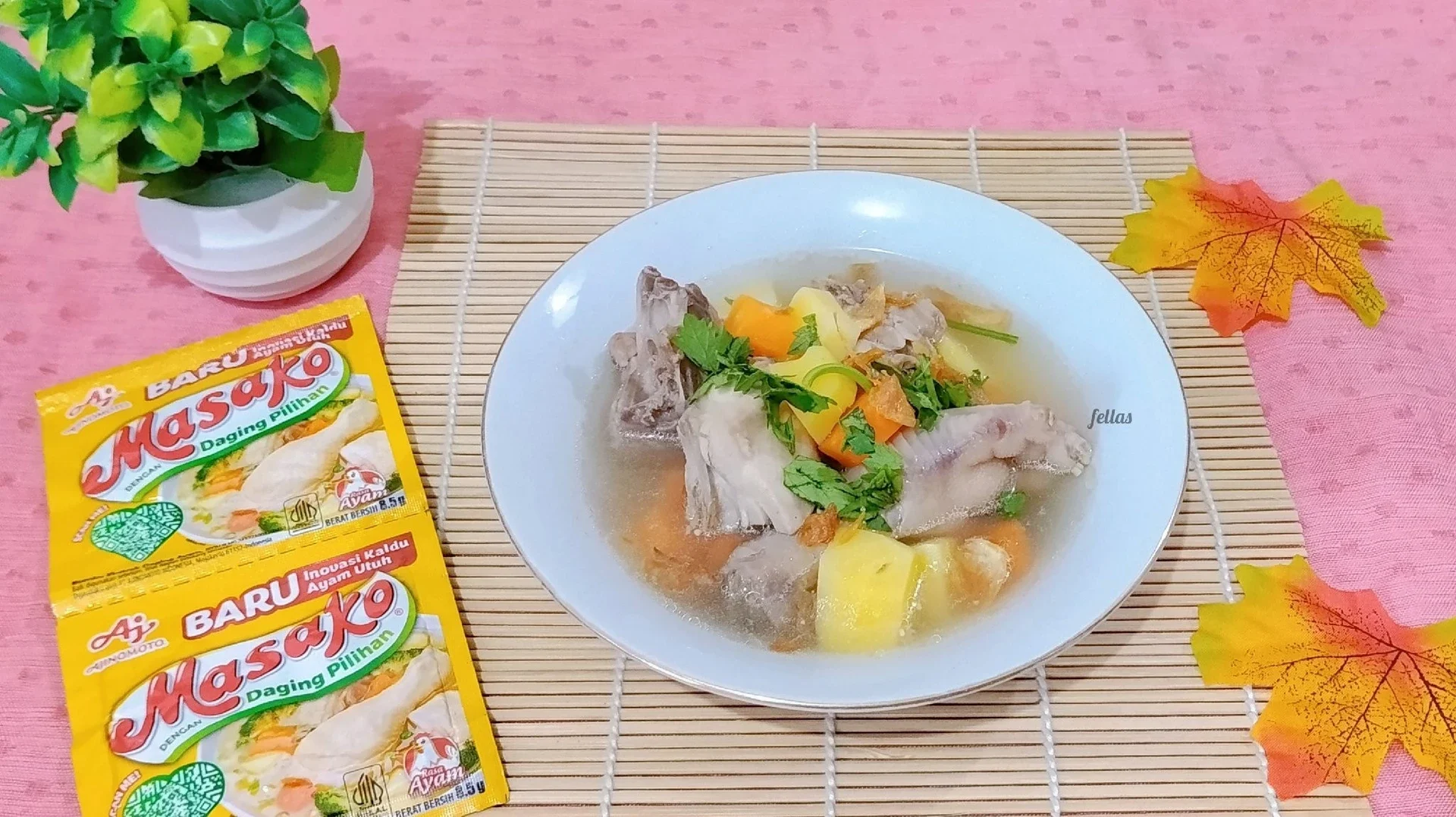 Sop Ayam Mix Wortel Kentang (#WortelNaikLevel)