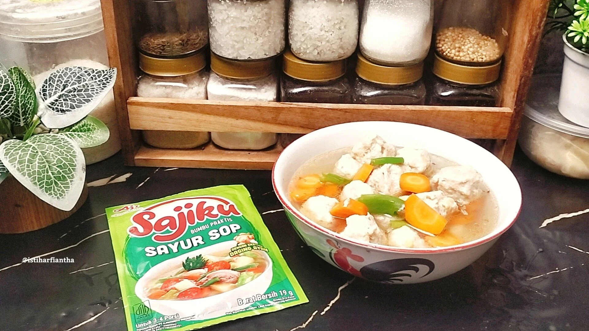 Sop Bakso Ayam Wortel