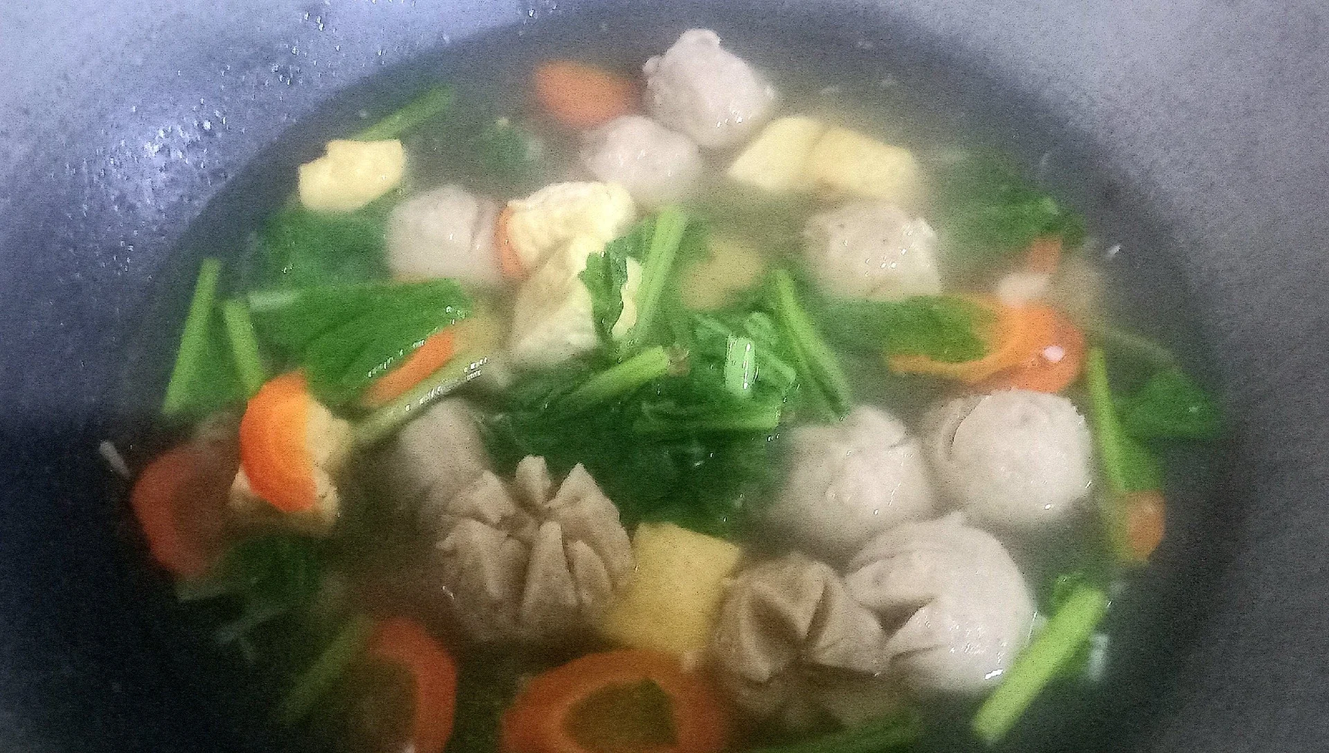 Sop Bakso dan sayur 