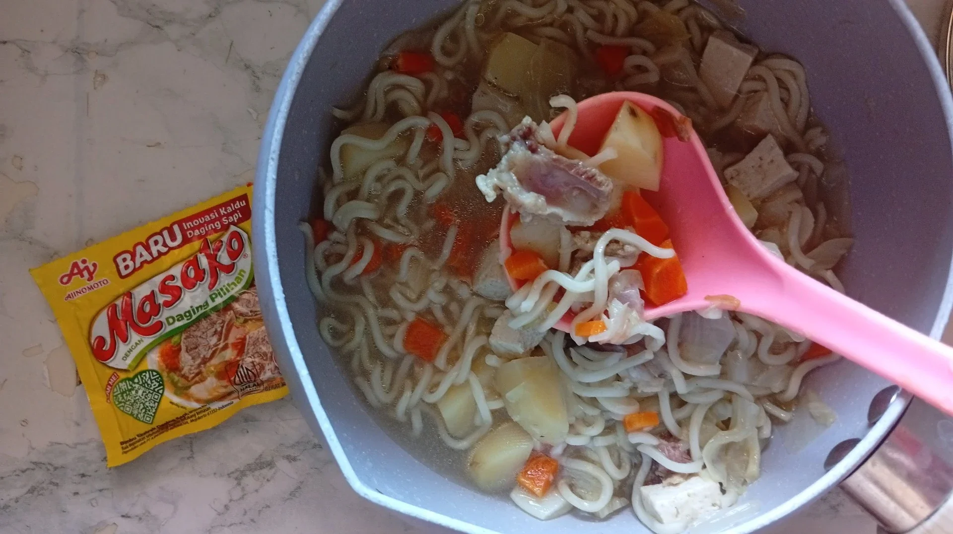 Sop daging Sapi