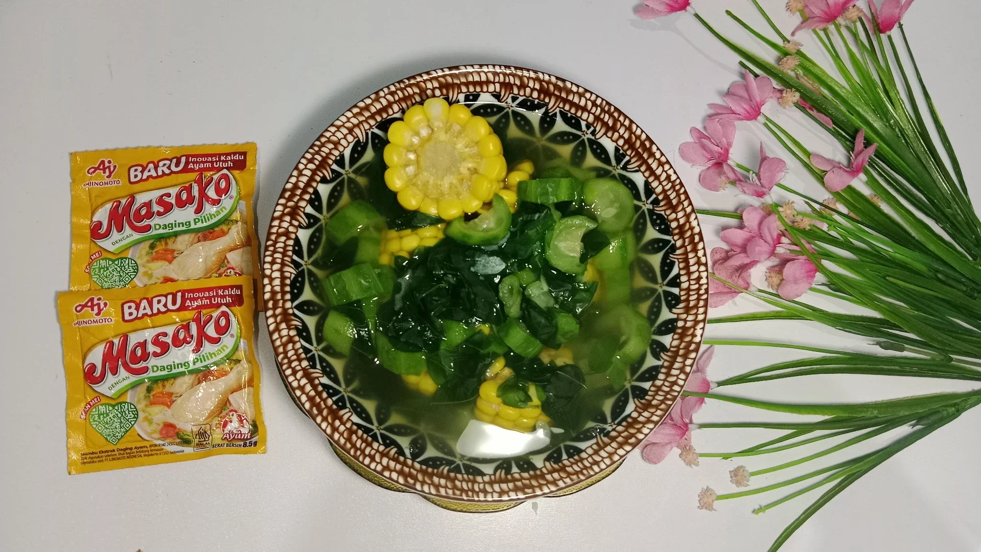 Sop Daun Katu mix Oyong Jagung