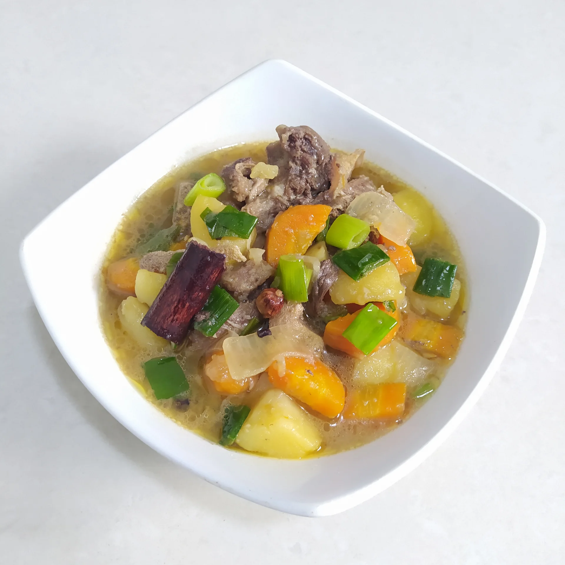 Sop Iga Rempah