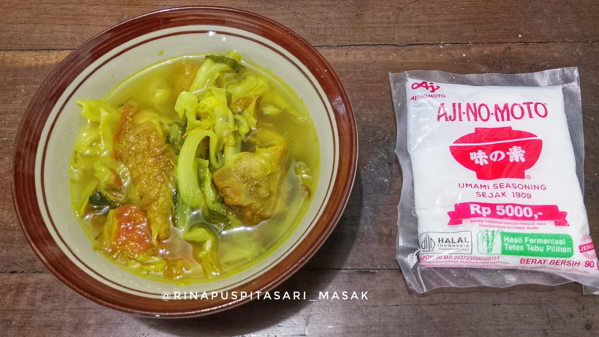 Soto Ayam Cemplung Segar ala AJI-NO-MOTO®
