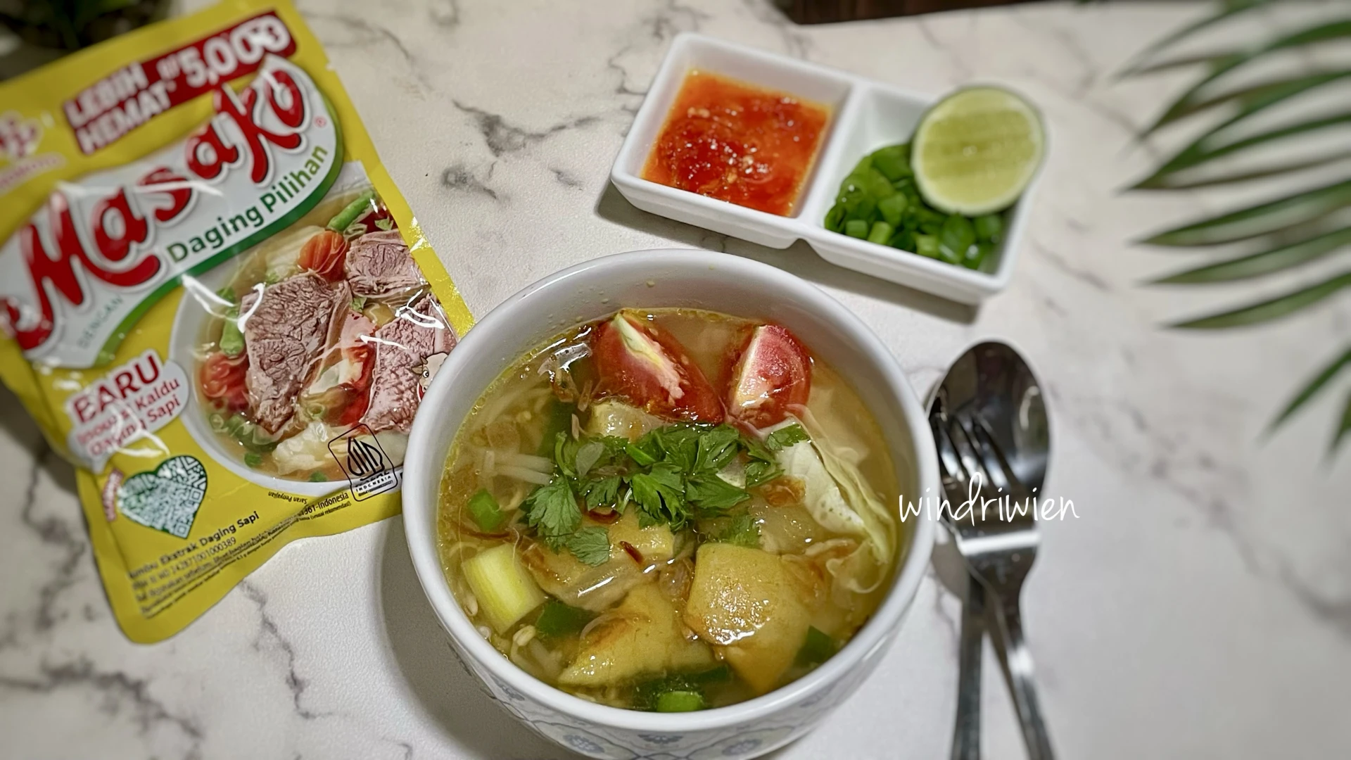 Soto Kikil Kuah Bening Masako