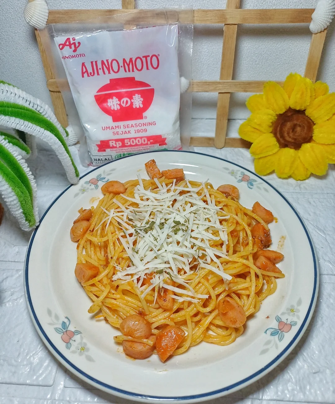 Spageti Sosis Keju