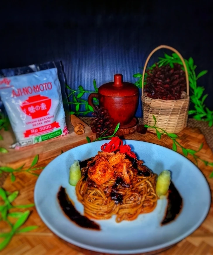 Spaghetti rendang tuna