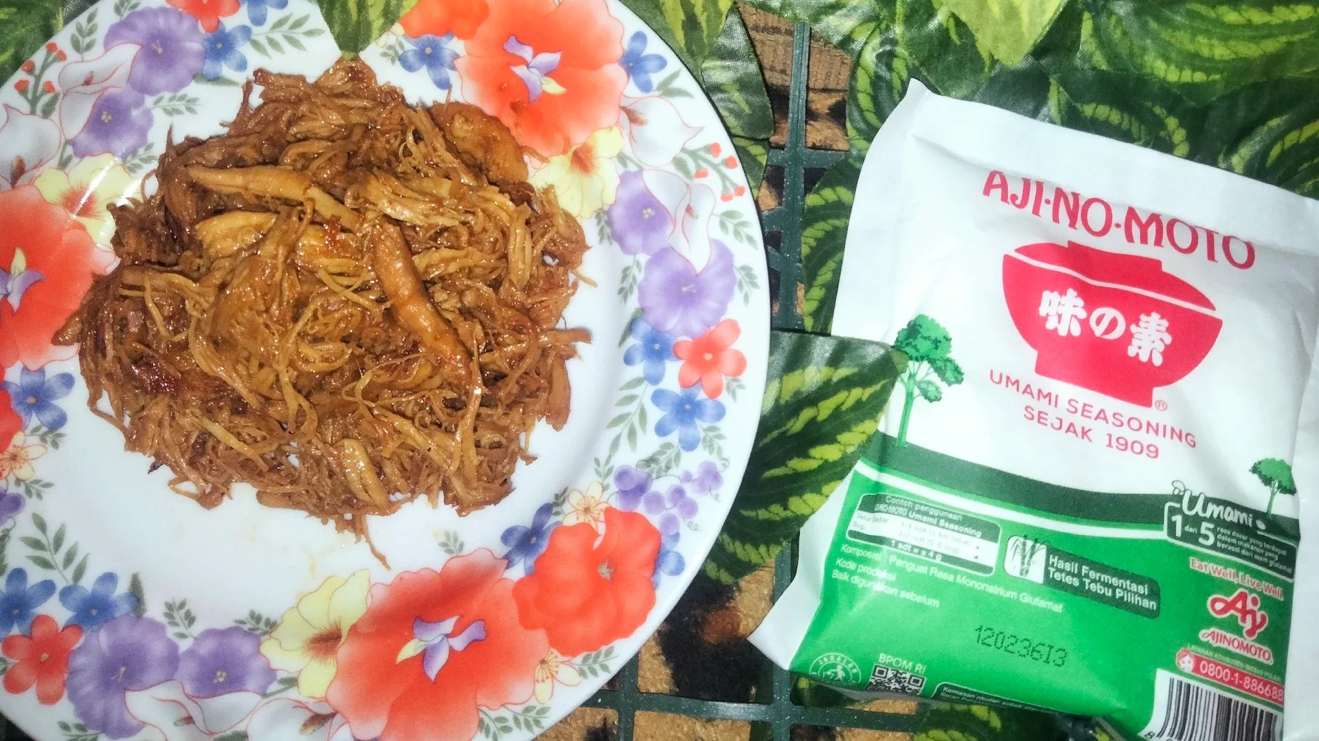 SUIR AYAM MANIS PEDAS ala AJINOMOTO®