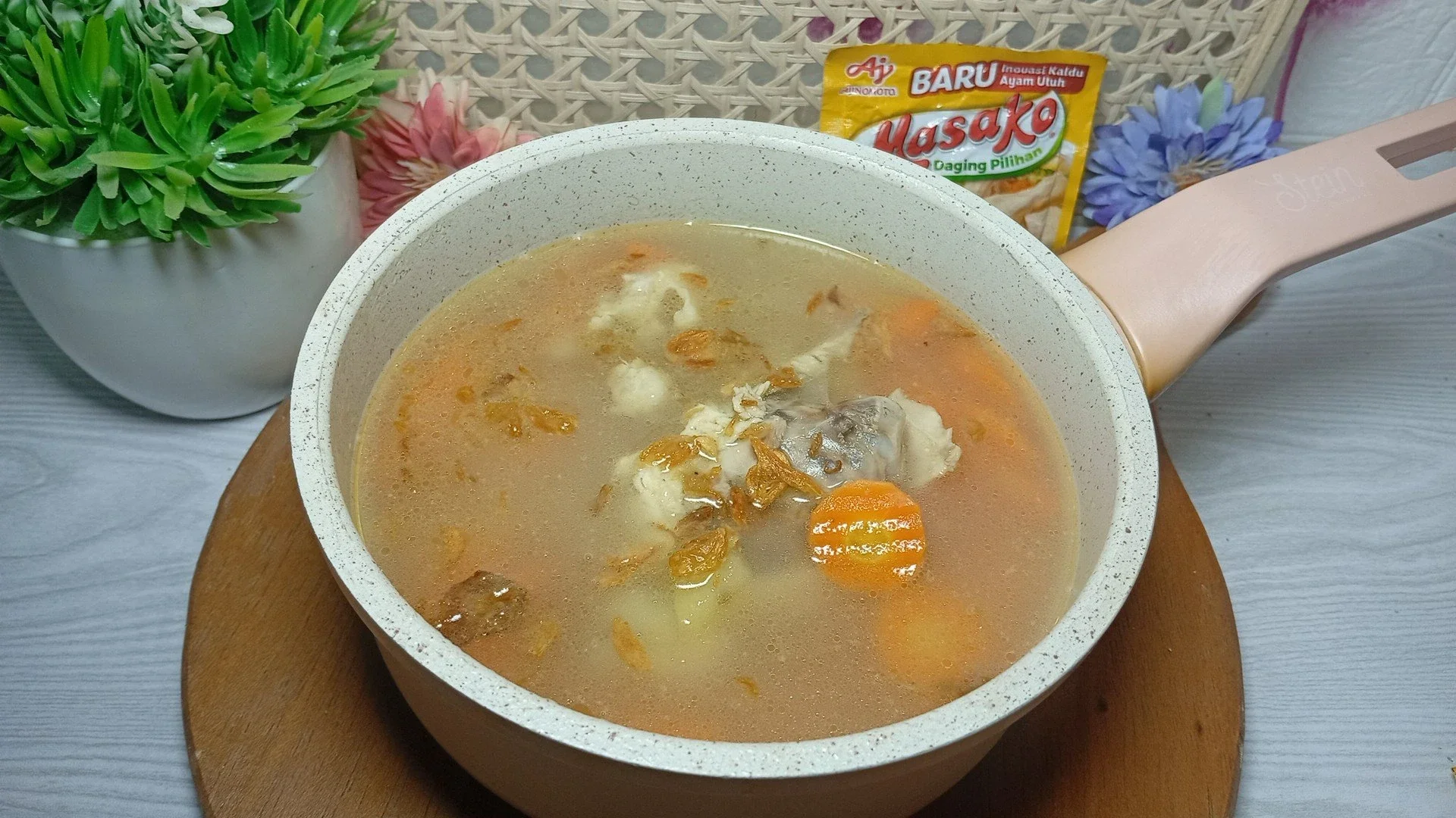 Sup Kaldu Ayam Masako