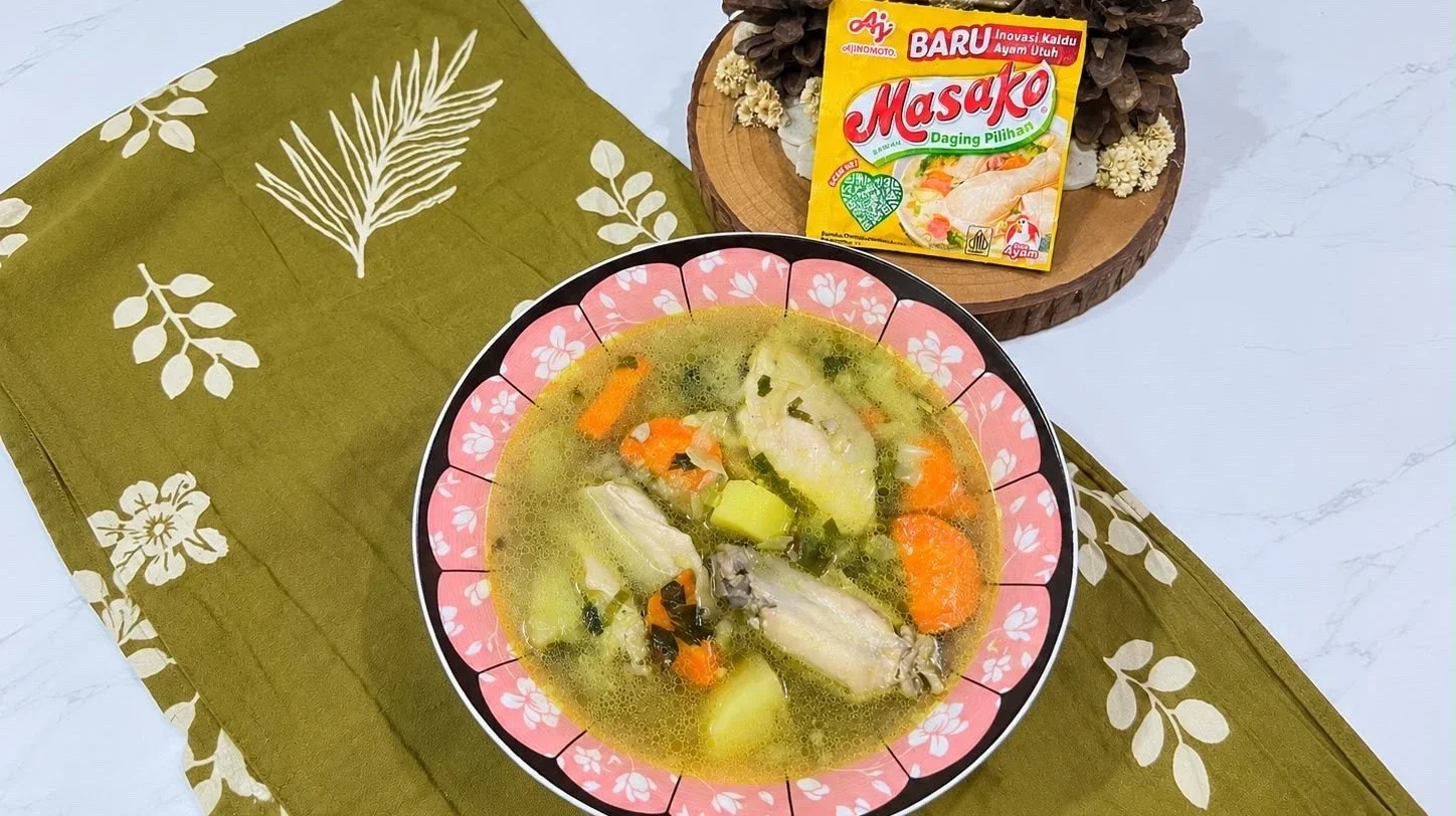 Sup Sayap Ayam Kuah Kuning Ala Masako® Rasa Ayam