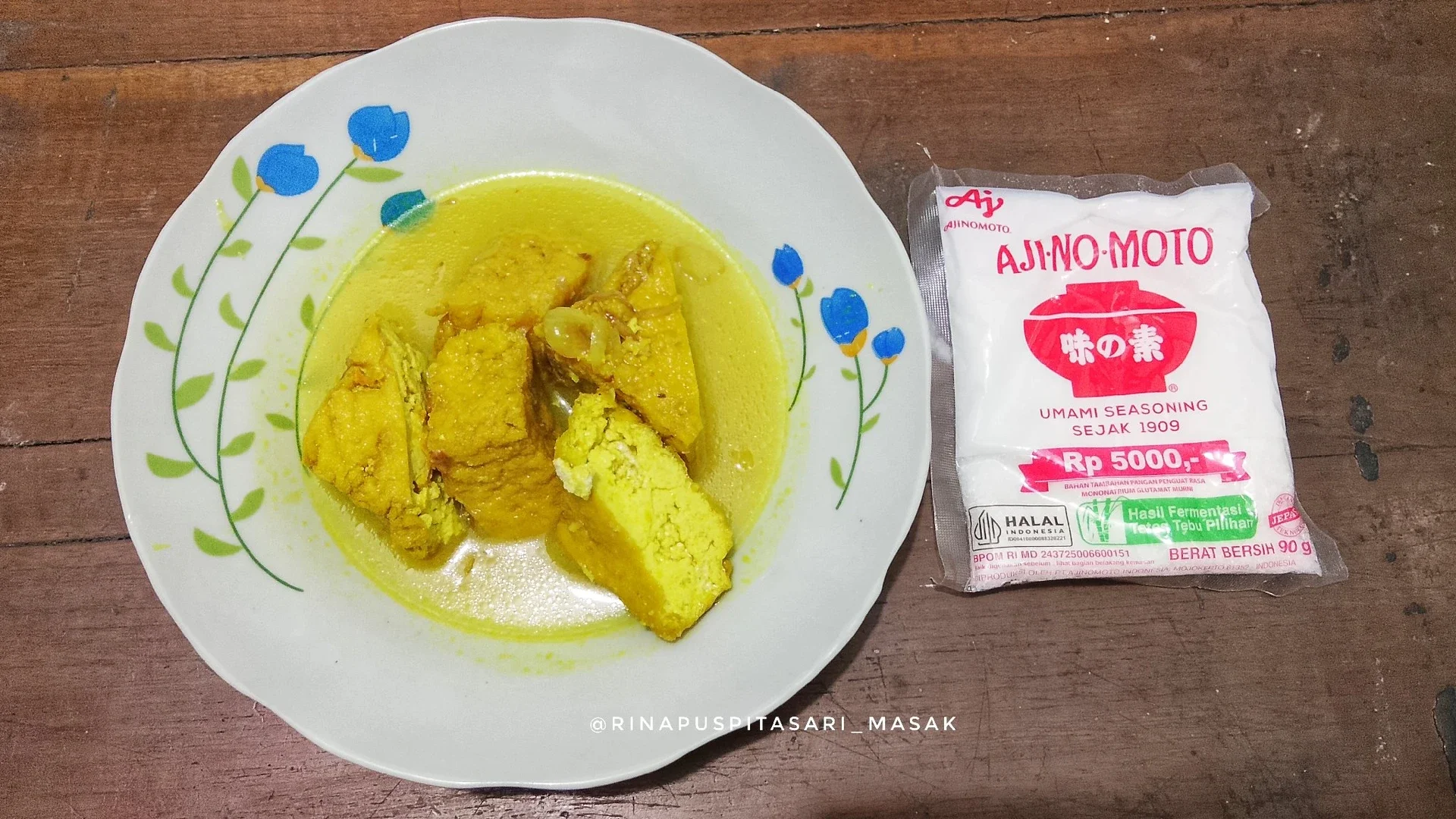 Tahu Coklat Bumbu Kuning ala AJI-NO-MOTO®