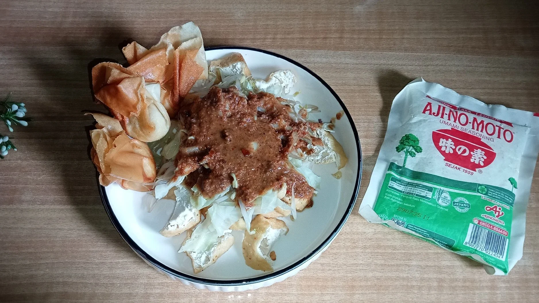 Tahu Tauge Bumbu Kacang 
