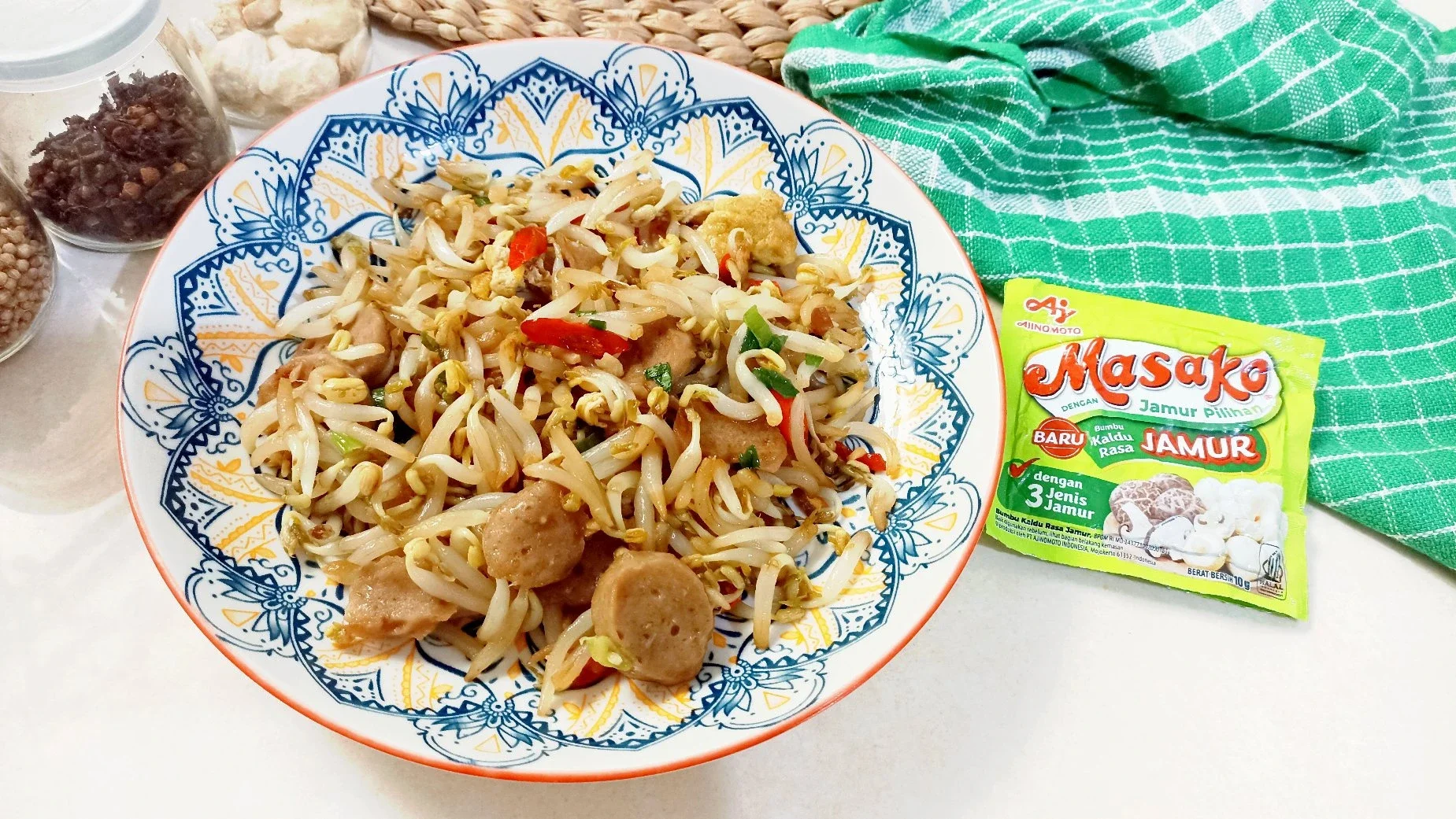 Tauge Tumis Bakso ala Masako