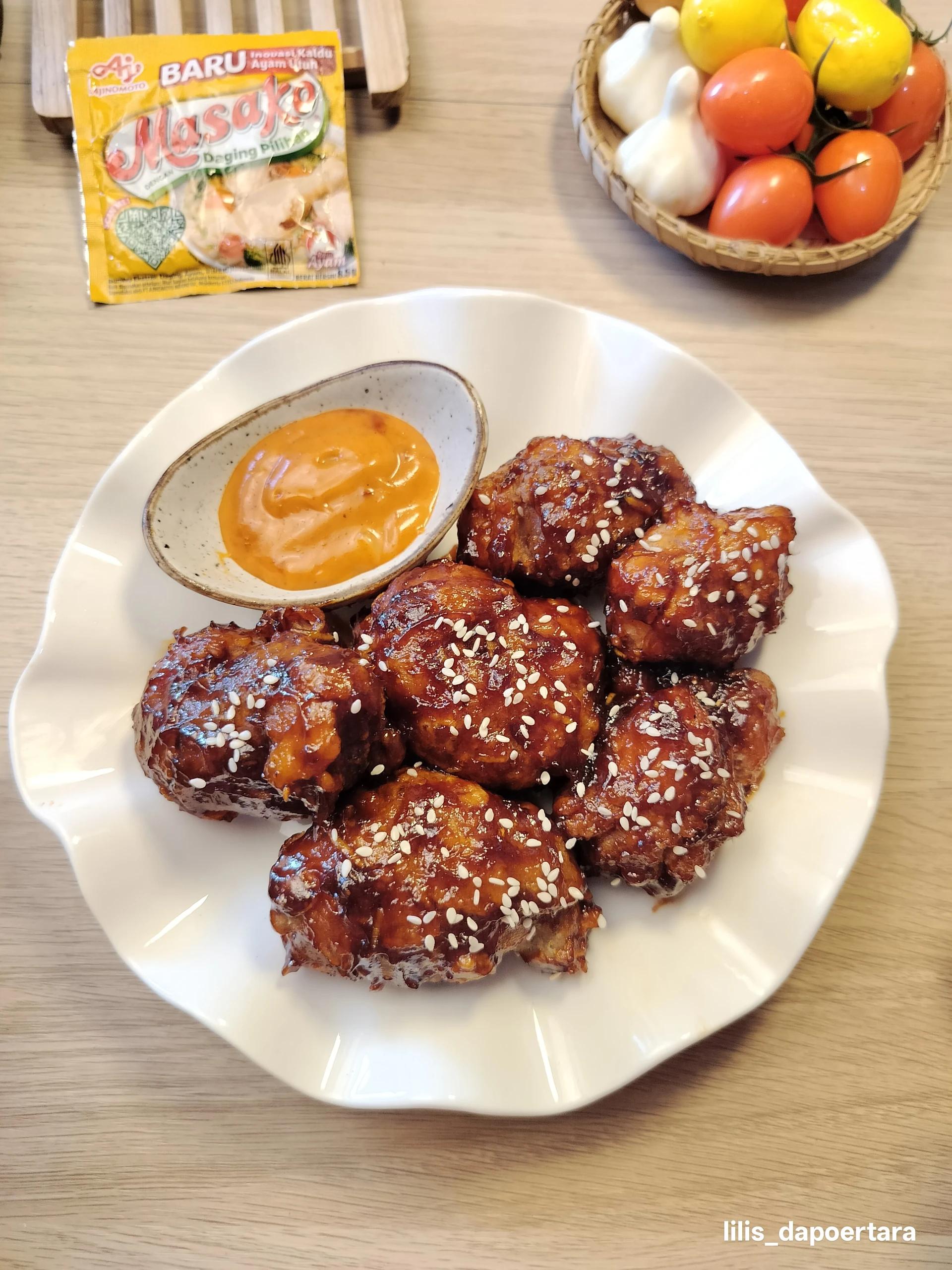 Teopokki fried chicken with gochujang mayo