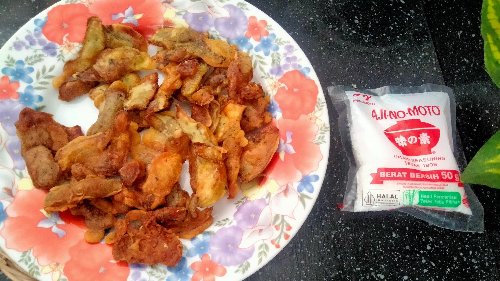 #TooGoodToWaste KERIPIK KULIT KENTANG PEDAS ala AjiNoMoto®