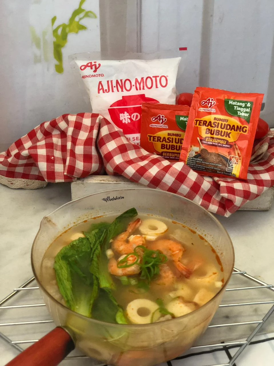 Tom Yam Udang Sat Set ala AJI-NO-MOTO® #UdangPenuhRasa