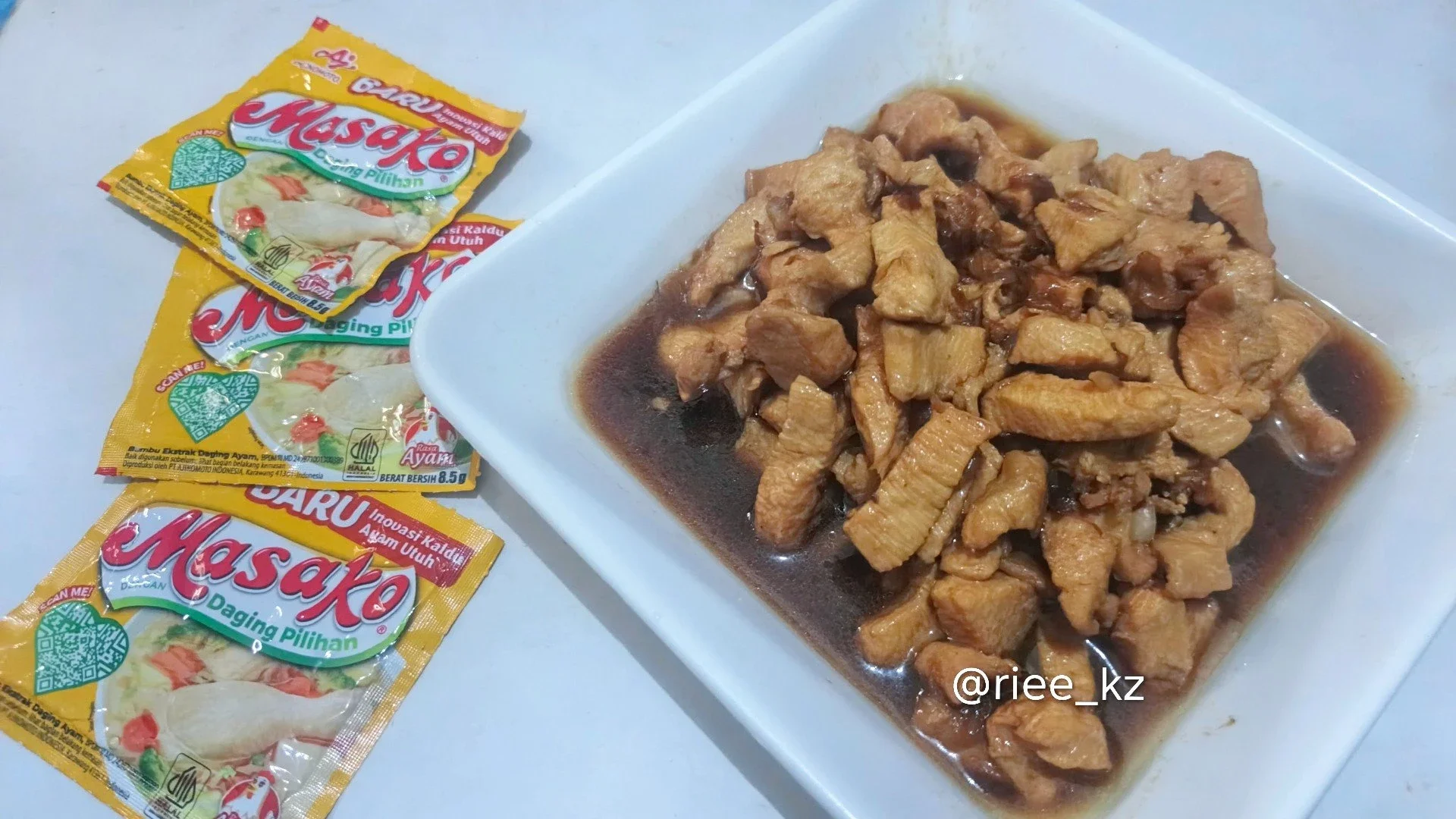 Tumis ayam kecap ala masako