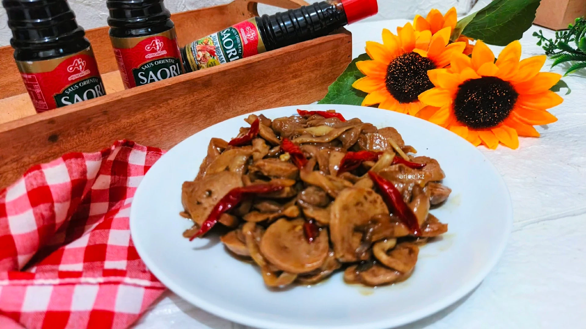 Tumis Bakso jamur Saori