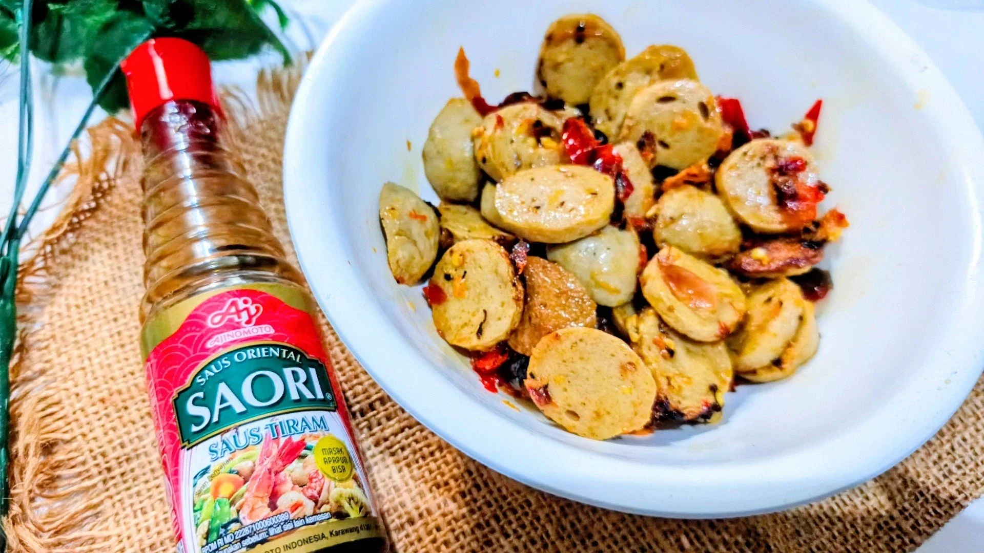 Tumis bakso pedas saori