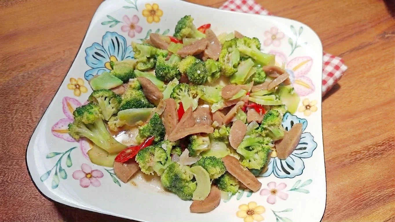 Tumis Brokoli Bakso