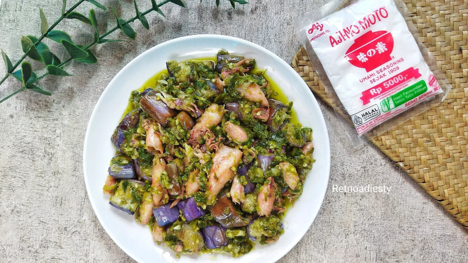 Tumis cumi asin terong ungu sambal ijo