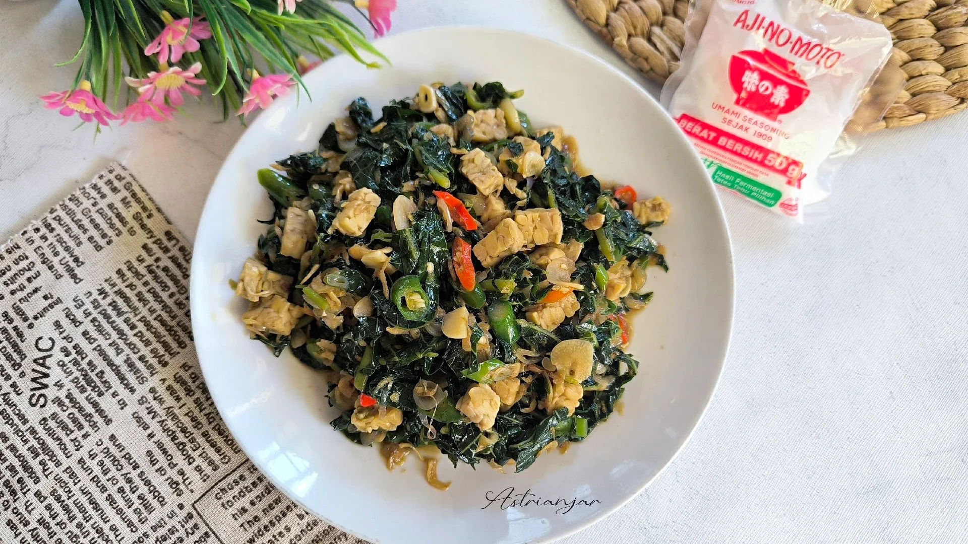 Tumis Daun Pepaya Tempe 