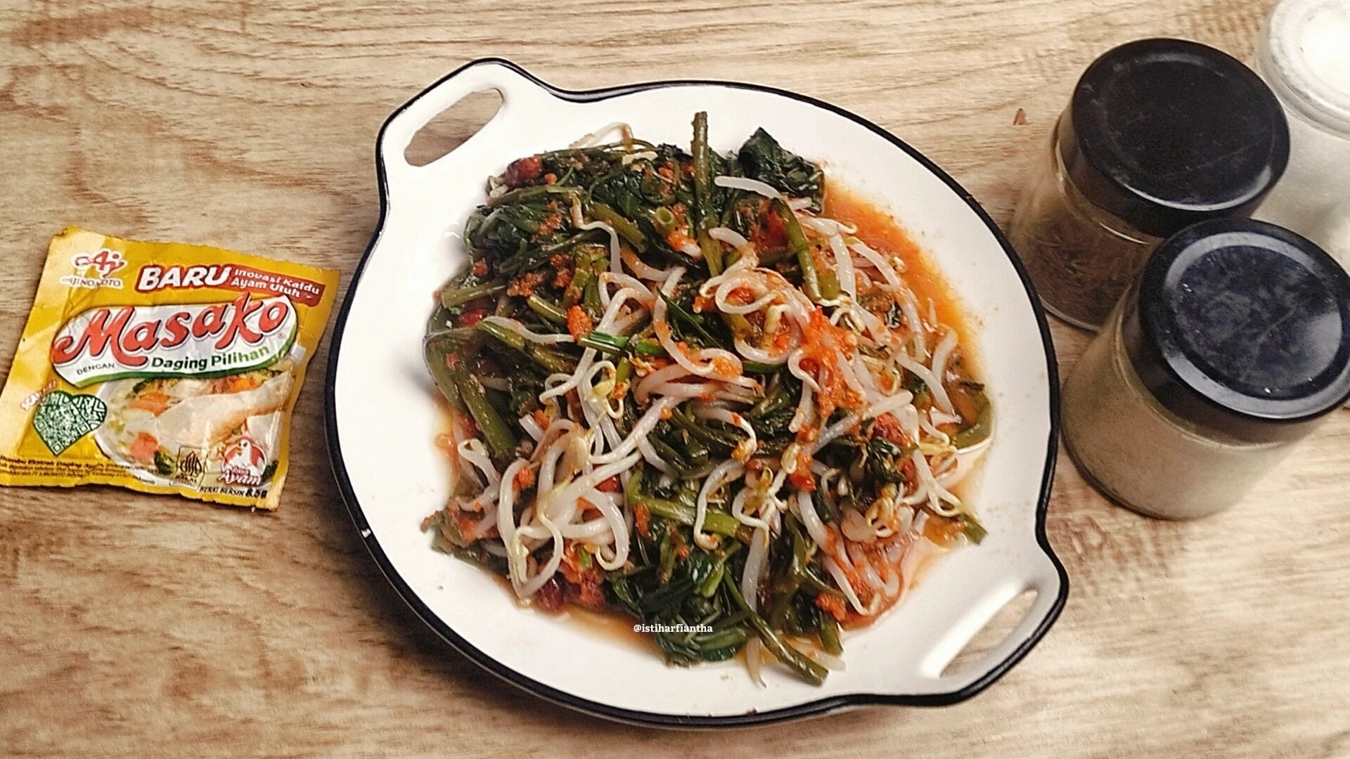 Tumis Kangkung Tauge Pedas ala MASAKO®