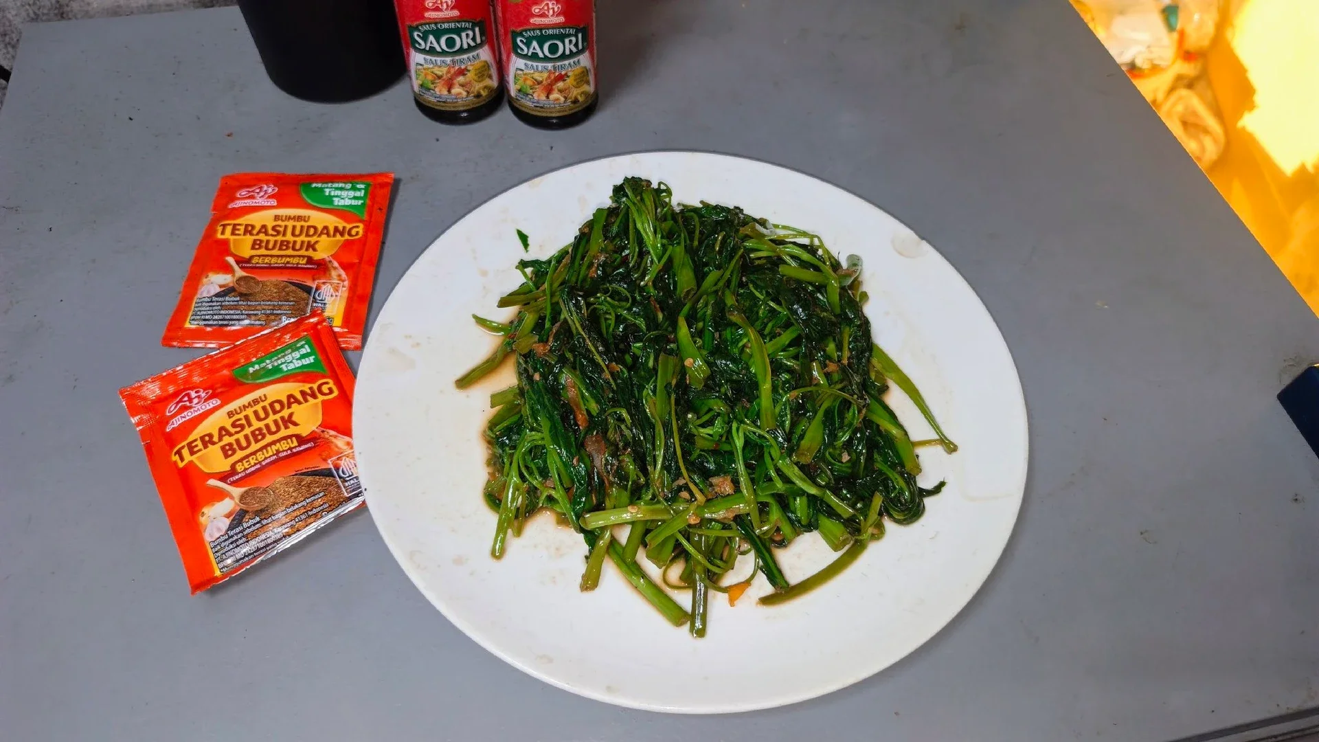 Tumis Kangkung Terasi Udang 