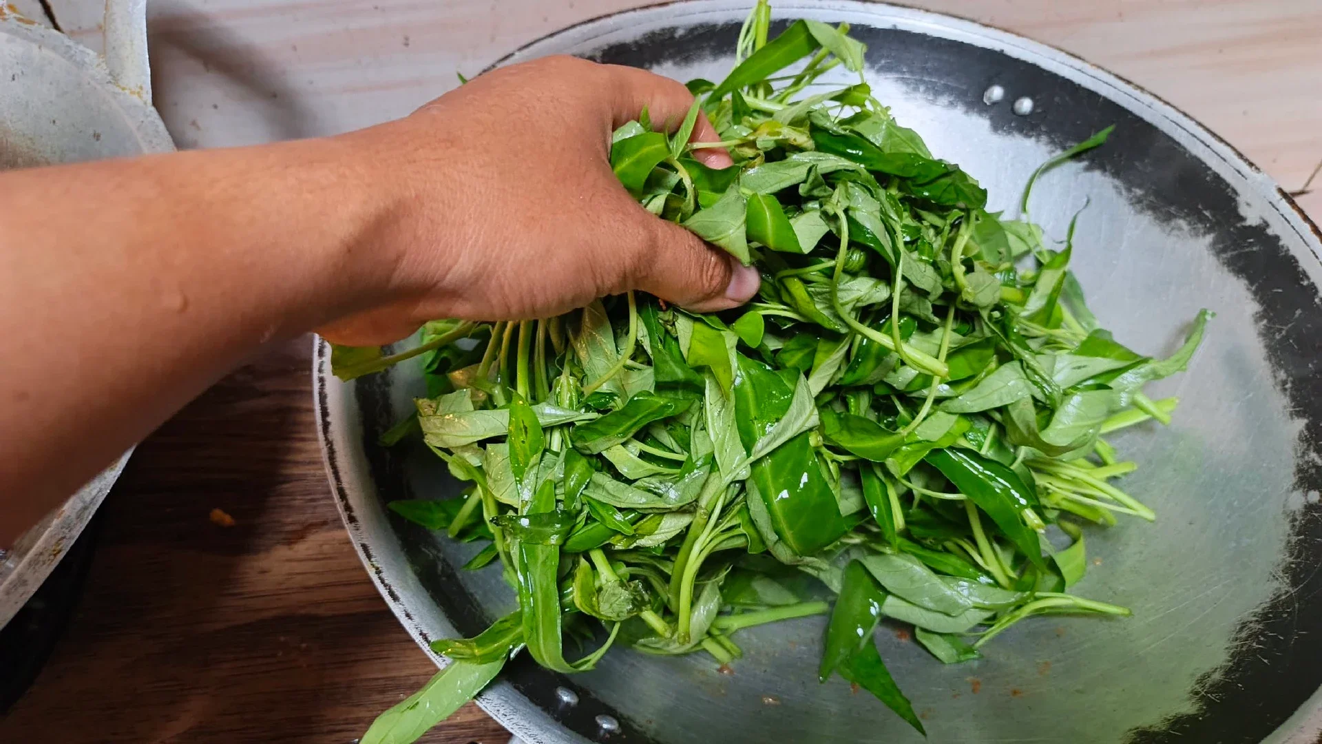 Langkah 4