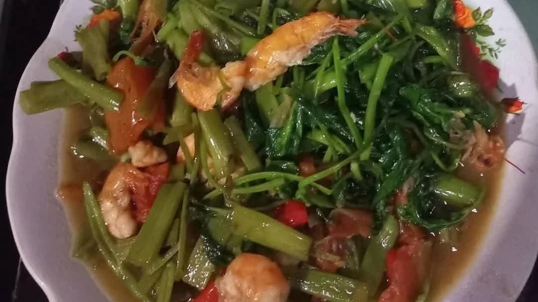 tumis kangkung udang
