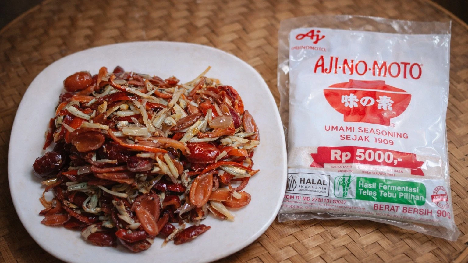 Tumis Kulit Melinjo Ikan Teri
