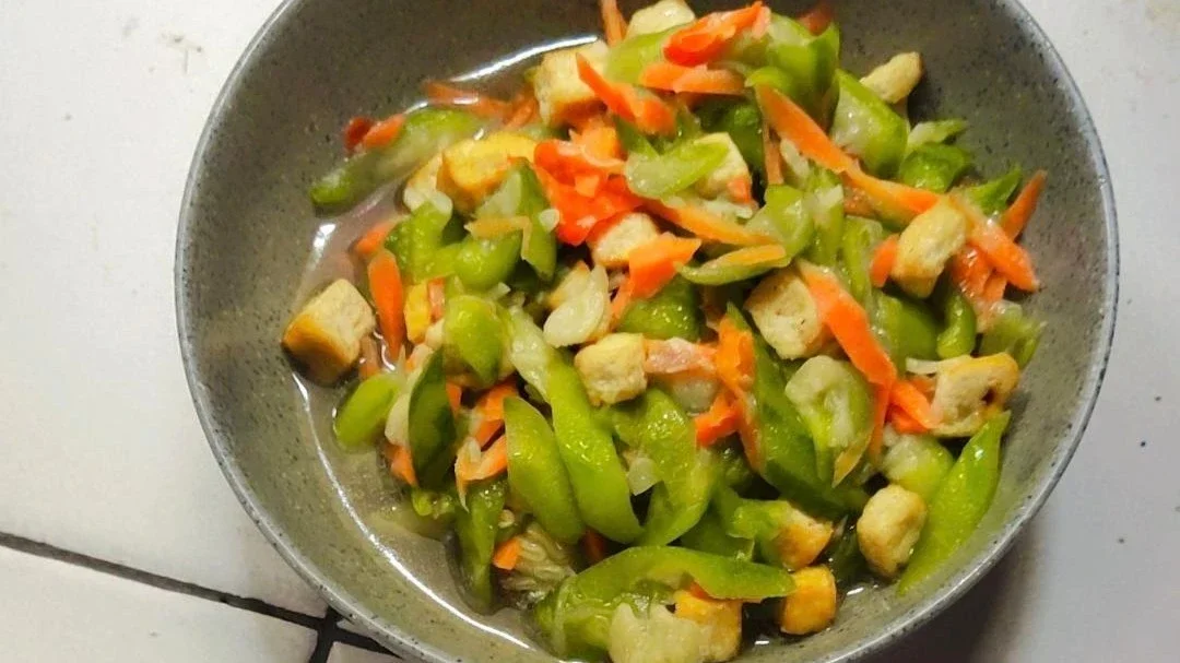 Tumis Oyong Campur