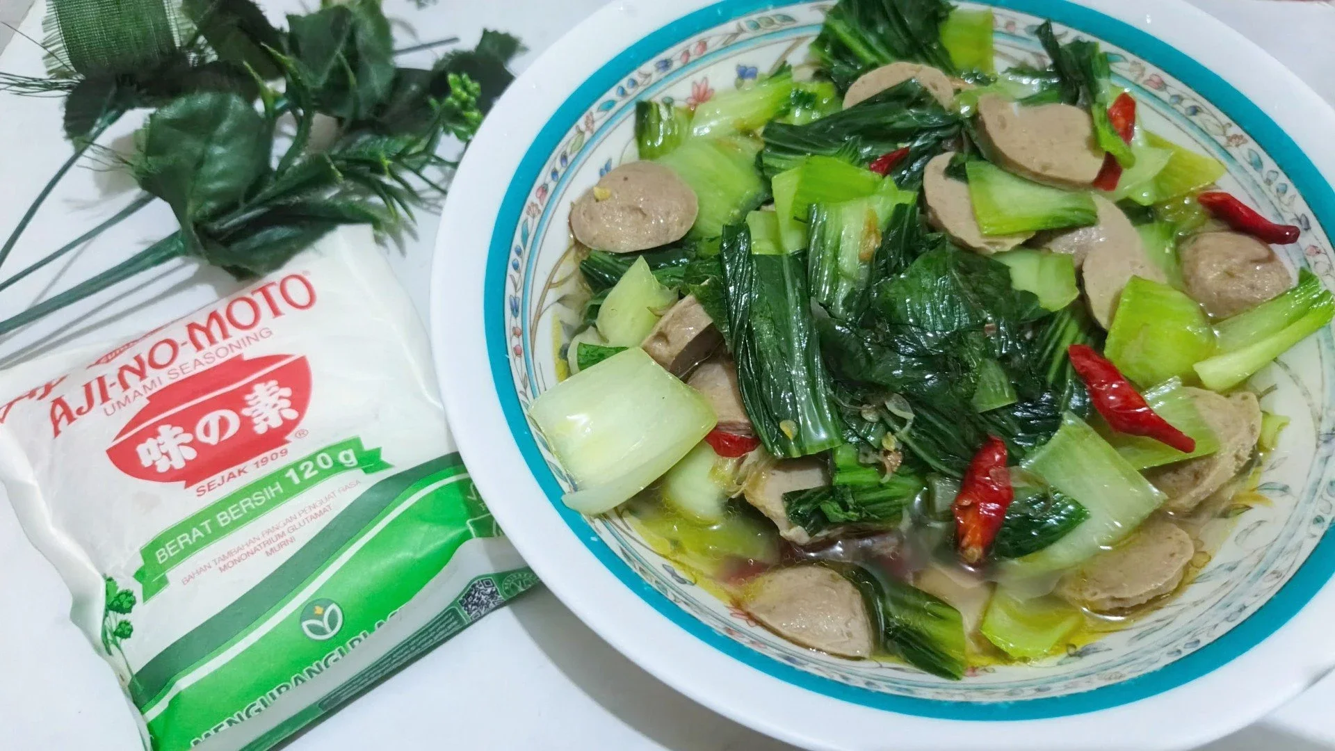 Tumis pakcoy bakso