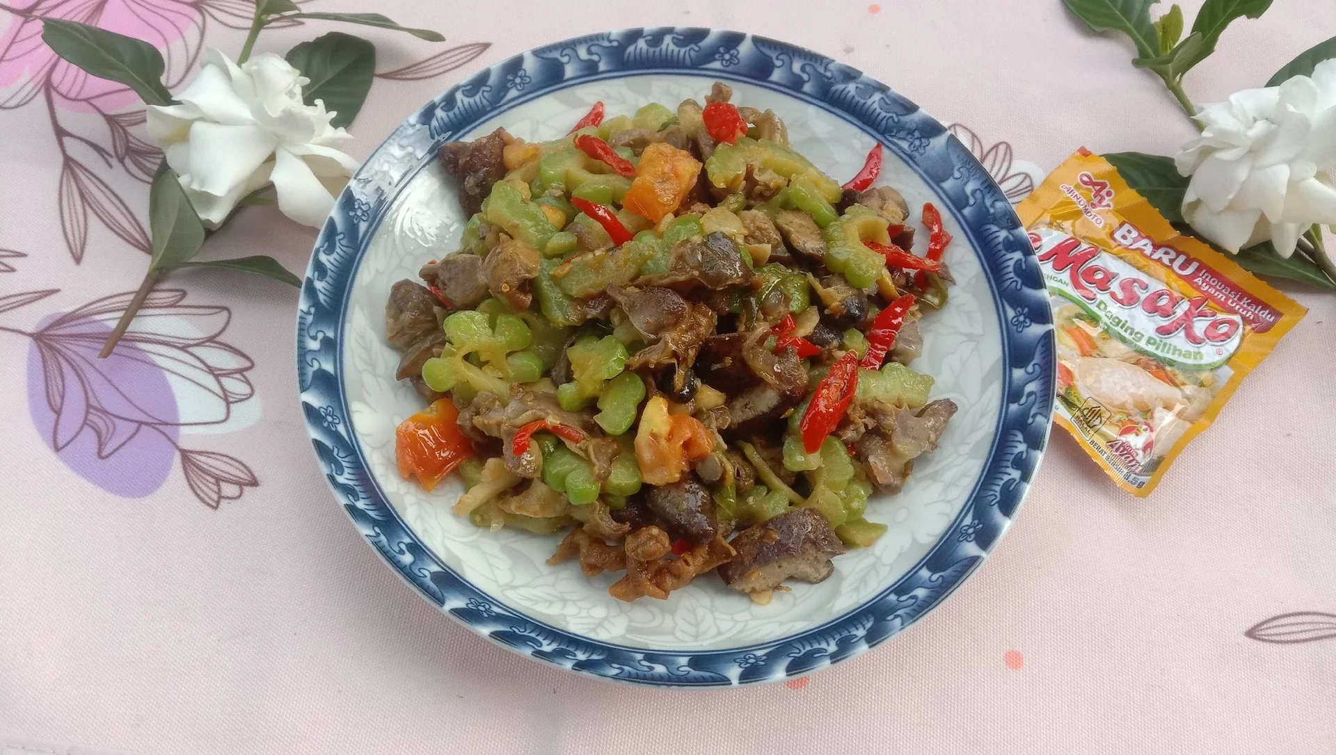 Tumis Pare Hati Ampela 