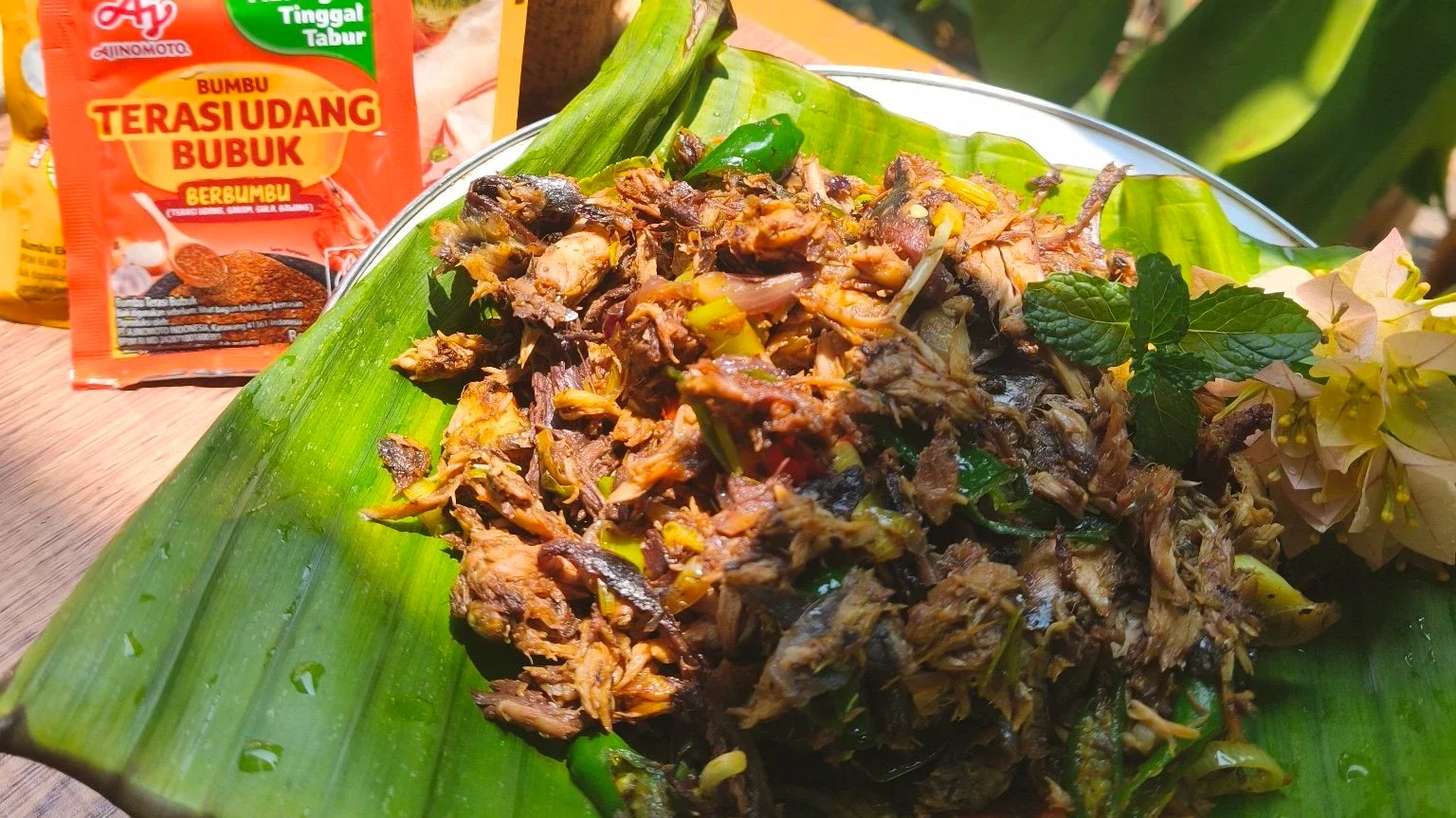 Tumis Pindang Tongkol Cabe Hijau 